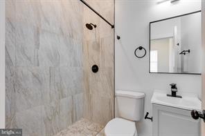 Building Photo - 927 N 42nd St