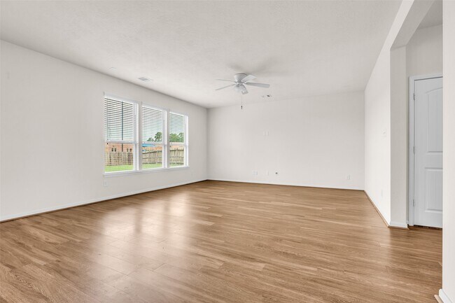 Building Photo - 20519 Pembridge Grn Dr