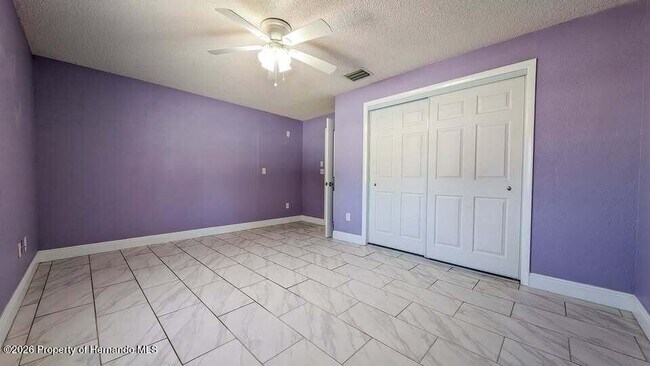 Building Photo - 122 Galiano Ct