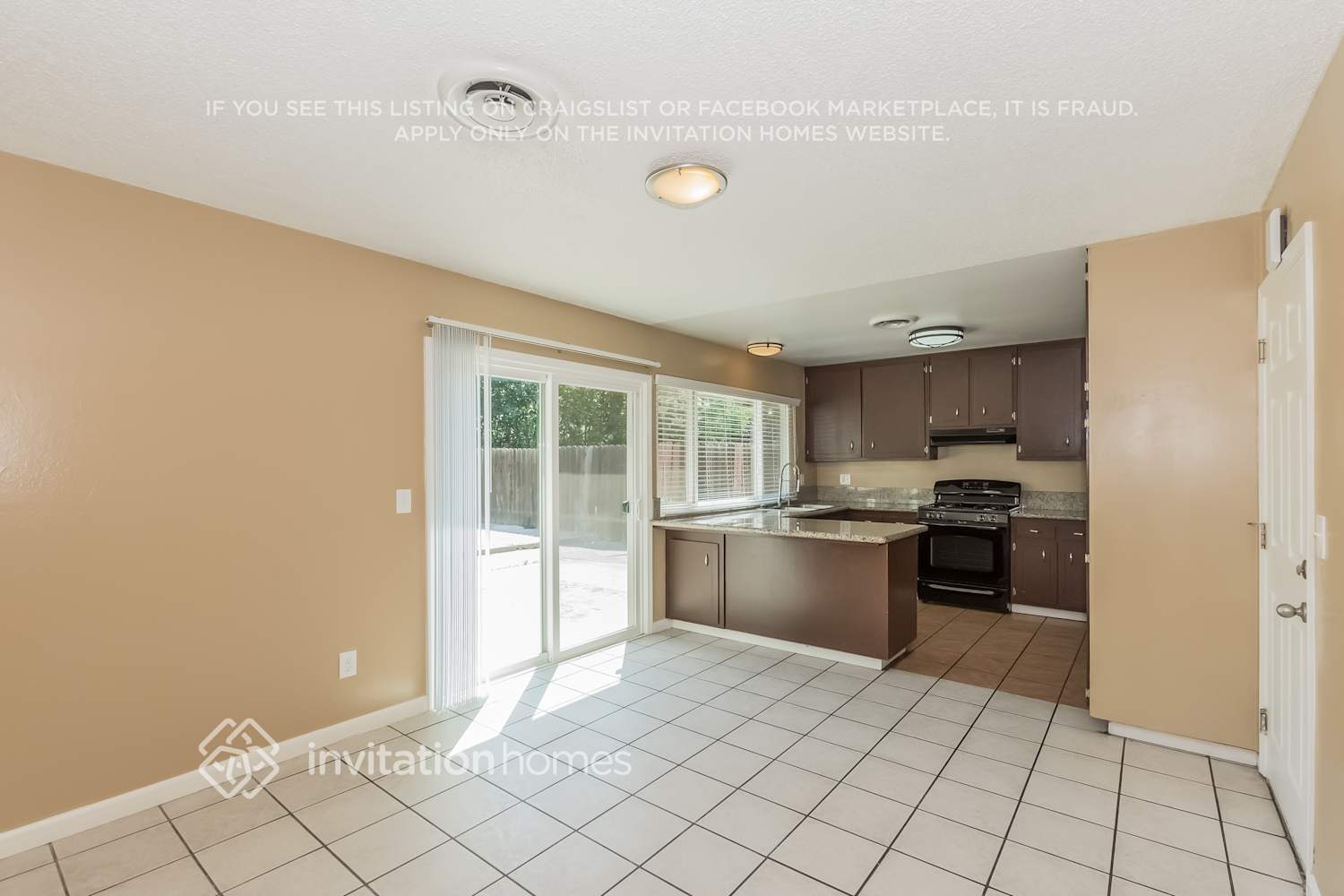 Building Photo - 3116 Bridgeford Dr