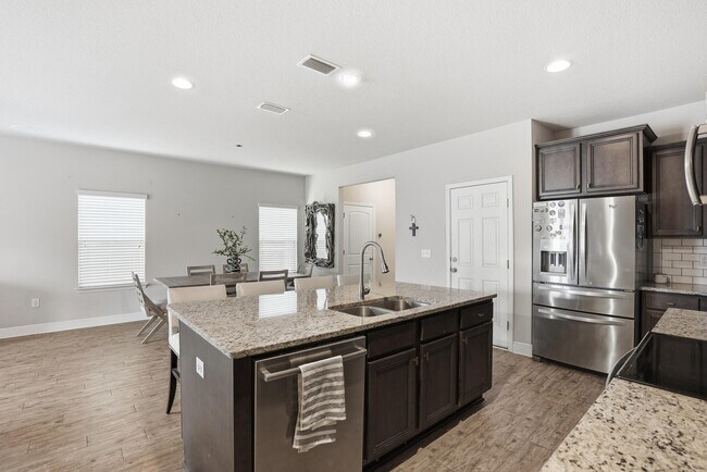 Building Photo - 88 Marsh Landing S