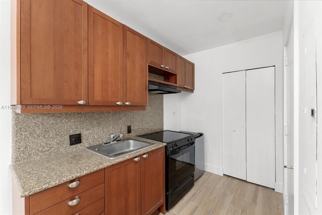 Building Photo - 20165 NE 39th Pl