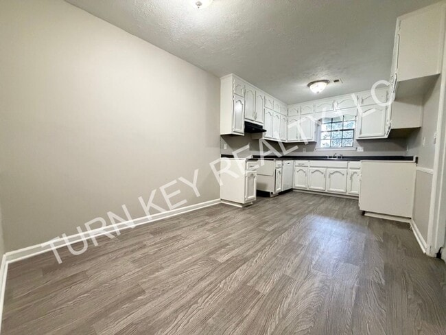 Building Photo - 8144 Rugby Ave