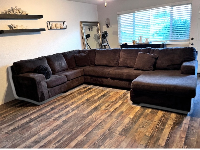 Building Photo - 441 W Burlwood Ln