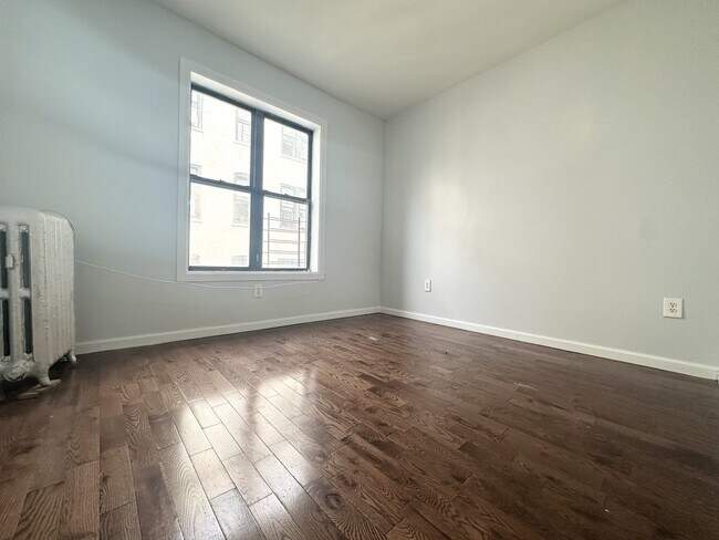 Floorplan - 70 Post Avenue