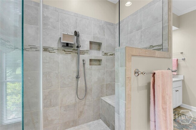 Building Photo - 52 Monastery Rd