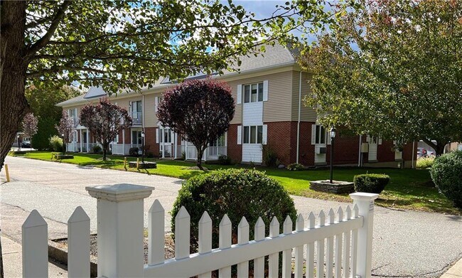 Primary Photo - 1371 Mendon Rd