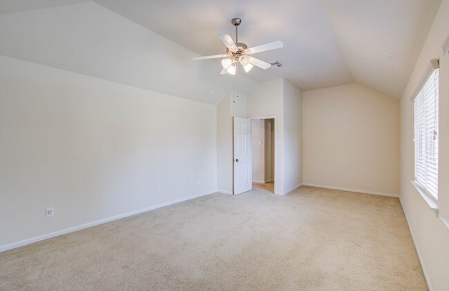Building Photo - 5122 Raven Forest Ln