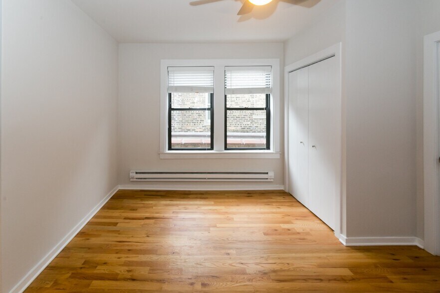 Building Photo - 2402 N Kedzie Blvd