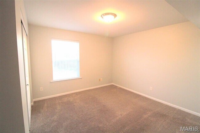 Building Photo - 1124 Welsh Dr