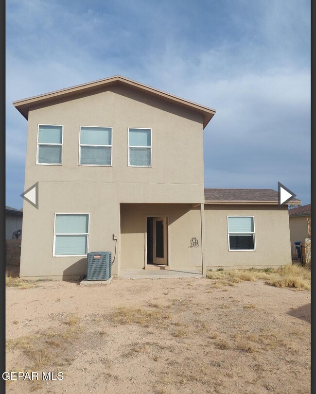 Building Photo - 10461 Canyon Sage Dr