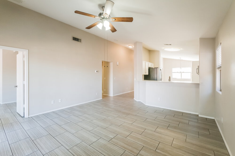 Building Photo - 2525 S 109th Dr