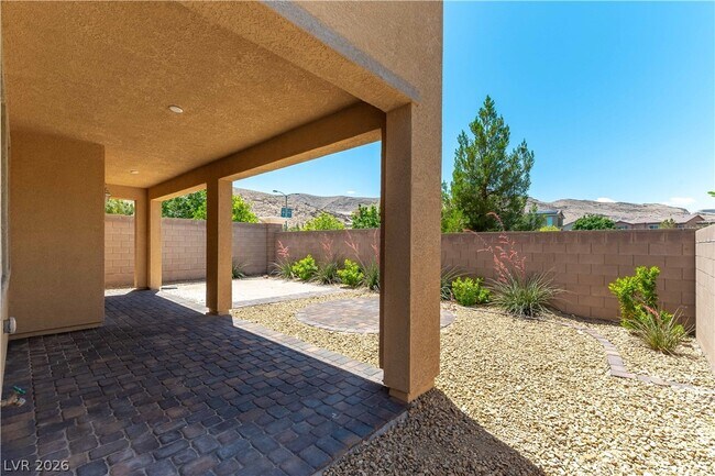 Building Photo - 12333 Silvana St