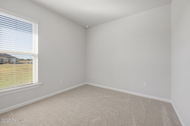 Building Photo - 305 Wakely Ct