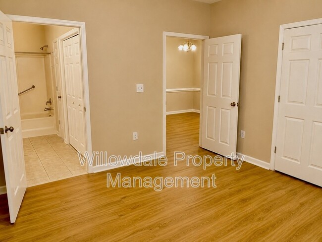 Building Photo - 204 Savannah Ridge Rd