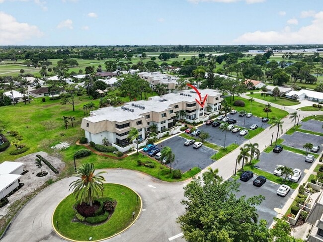 Building Photo - 1800 SE St Lucie Blvd