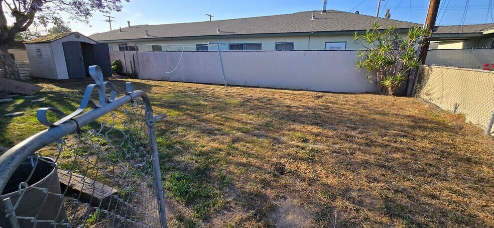 Building Photo - 24648 Eshelman Ave