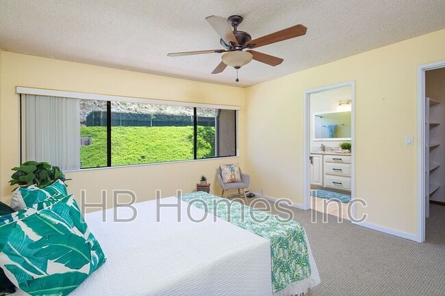 Building Photo - 348F Kaelepulu Dr