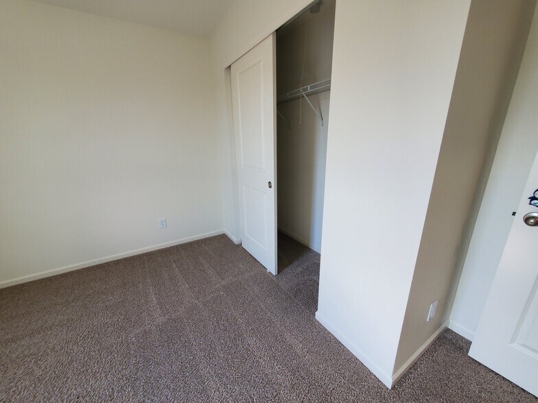 Building Photo - 7750 W 105th Pl