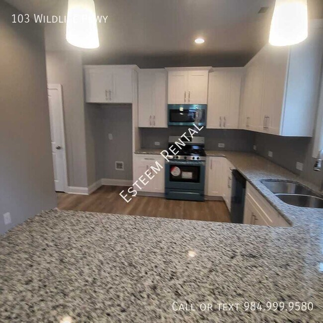 Building Photo - 103 Wildlife Pkwy