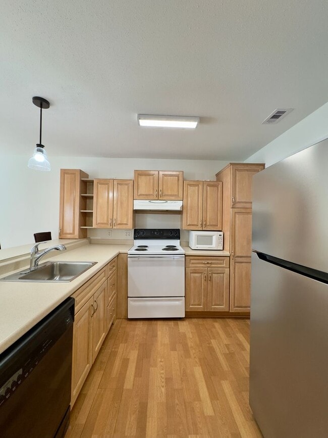 Building Photo - Charming 1 Bedroom/1 Bathroom Apartment Unit in Bel Air, MD!