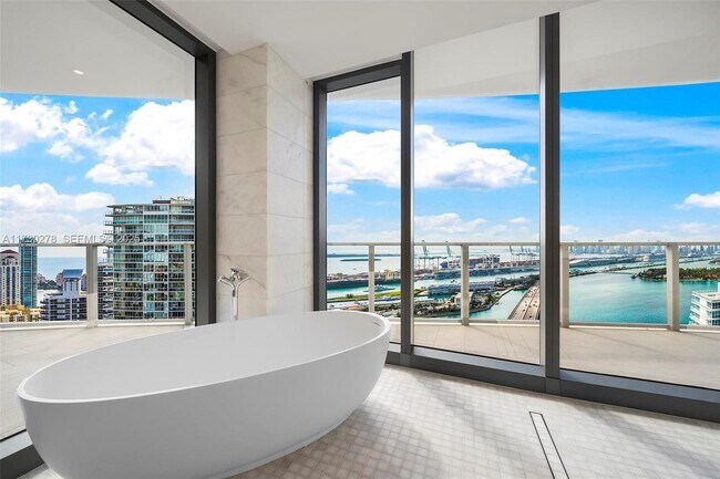 Building Photo - 500 Alton Rd