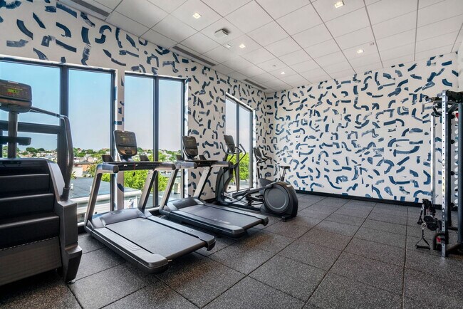 Building Photo - 282 Bremen St