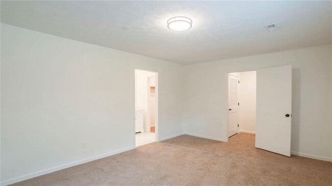 Building Photo - 3016 Donavan Way