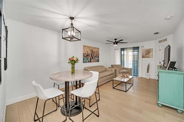Building Photo - 2738 Club Cortile Cir