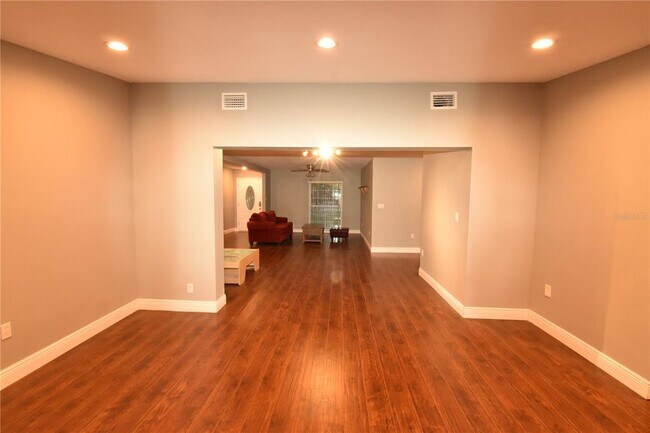 Building Photo - 13801 Cherry Creek Dr