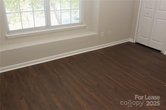 Building Photo - 17013 Turning Stick Ct