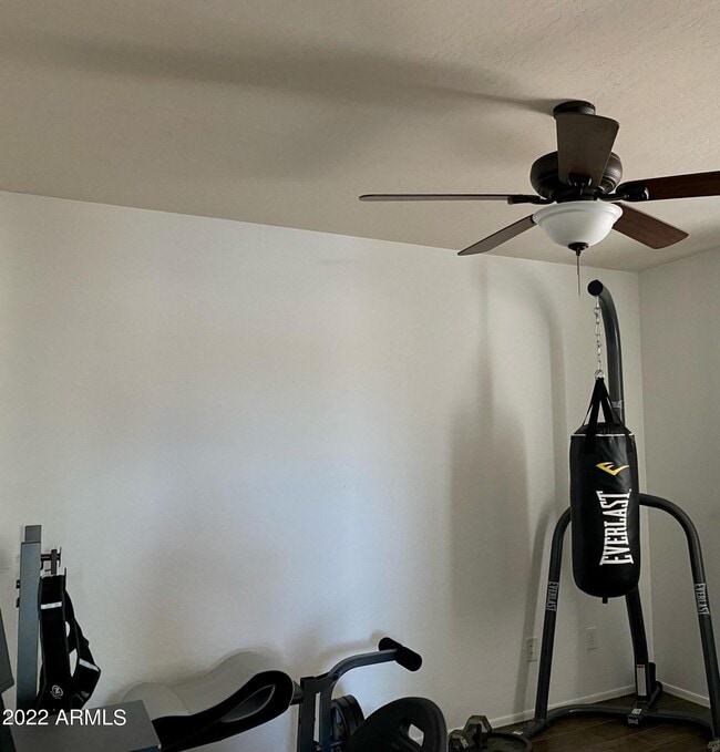 Building Photo - 21019 E Avenida Del Valle