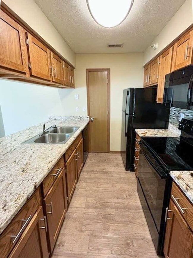 Floorplan - Pine Lake Heights Apartments