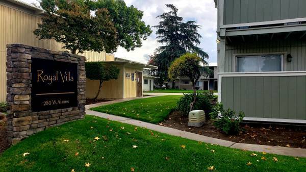 Building Photo - 280 W Alamos Ave