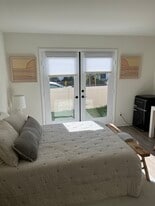 Building Photo - 732 Daniel Freeman Cir