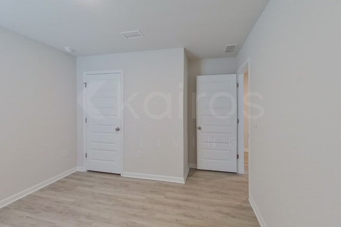 Building Photo - 4682 Malay Cir