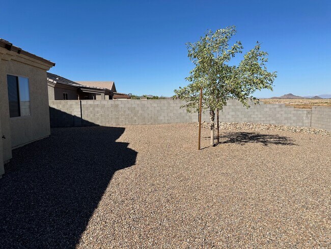 Building Photo - 5270 Eagle View Rd