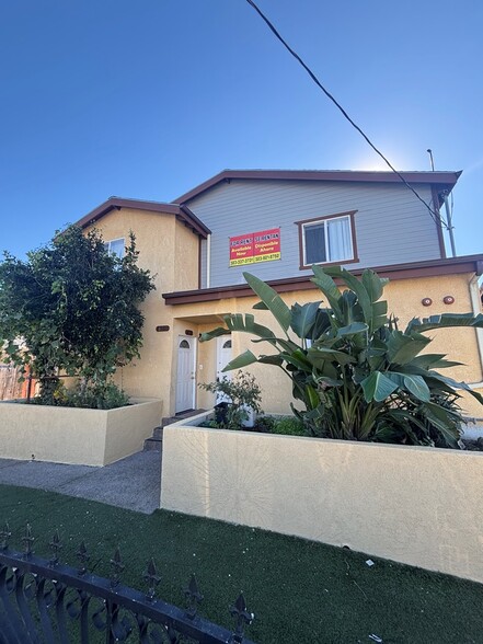 Building Photo - 620 W 52nd St