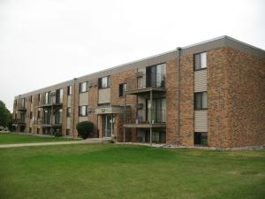 Primary Photo - Summerset Apartments