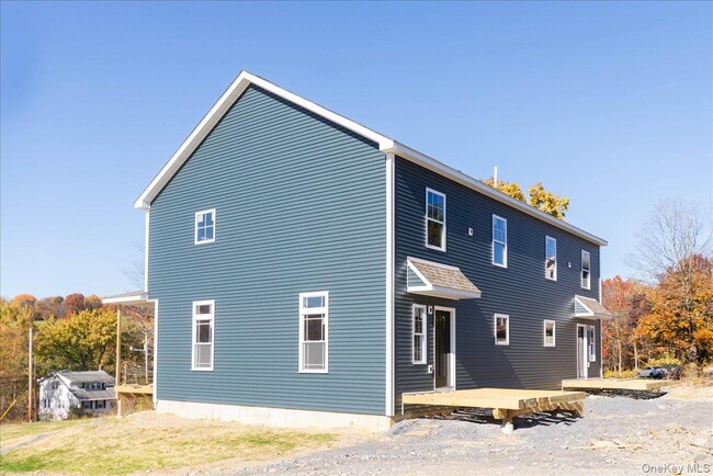 Building Photo - 104 North Rd