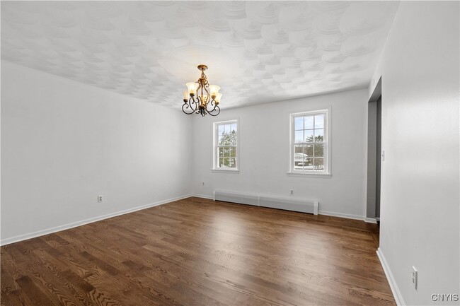 Building Photo - 7651 Redcoat Cir