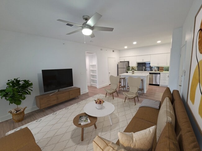 Interior Photo - Pavilion Townplace at Inwood Village Apart...