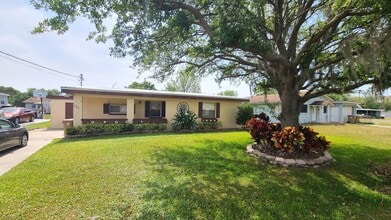 Building Photo - Charming 3 Bedroom 1 Bath Home with Spacious Yard ~ No HOA