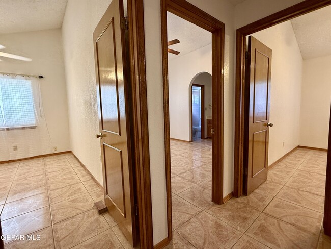 Building Photo - 1738 Onizuka Dr