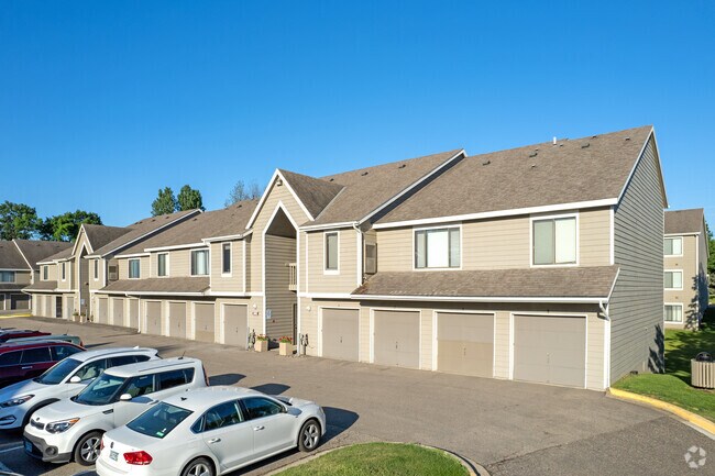 Building Photo - Coventry Court Townhomes