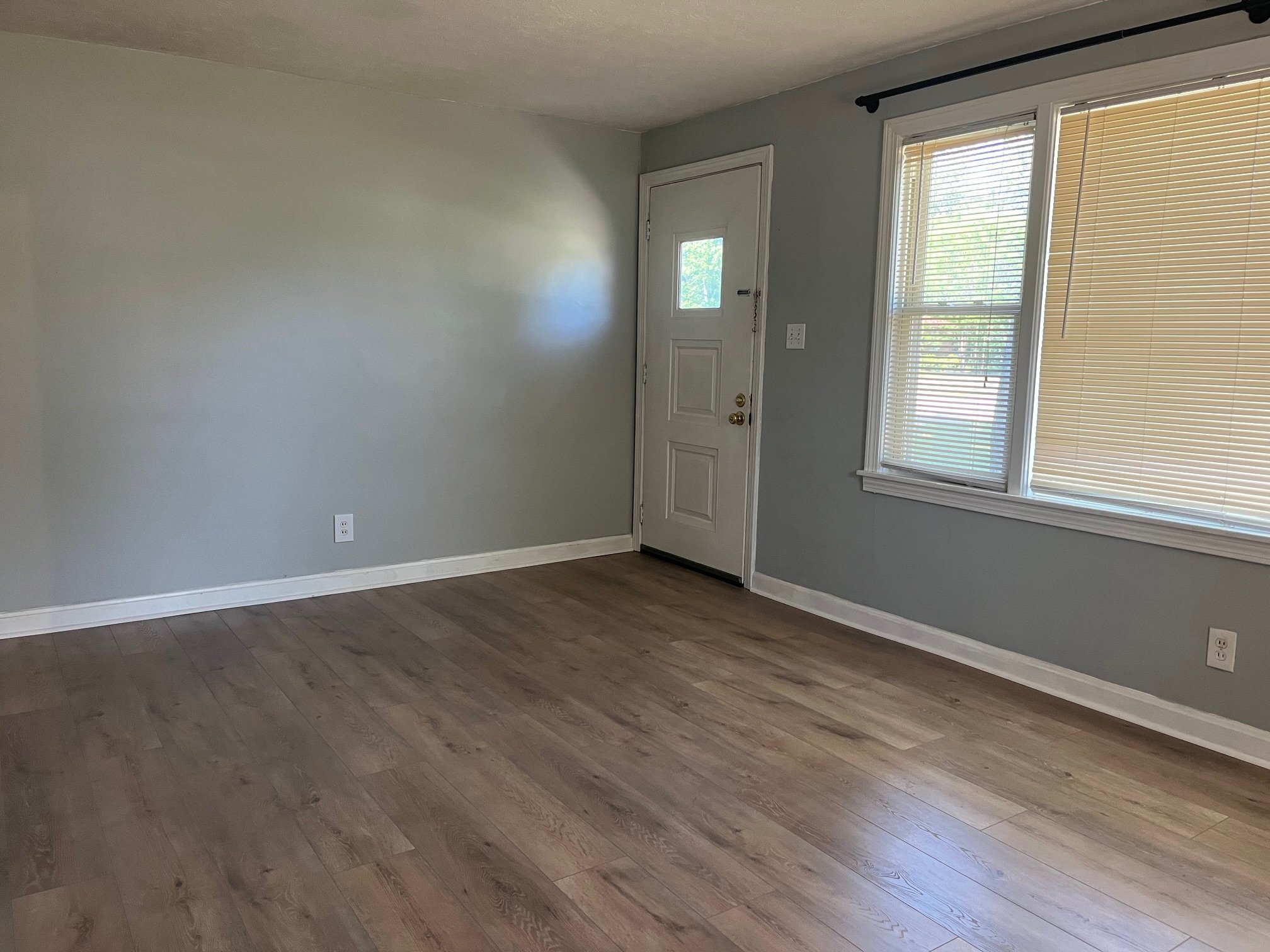 Building Photo - 3204 Donald Dr