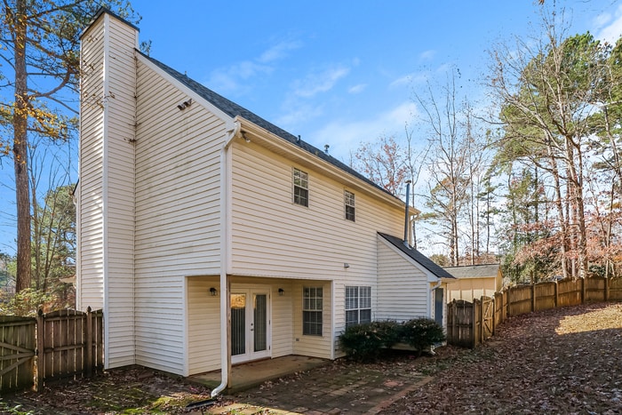 Building Photo - 300 Beech Hill Ct