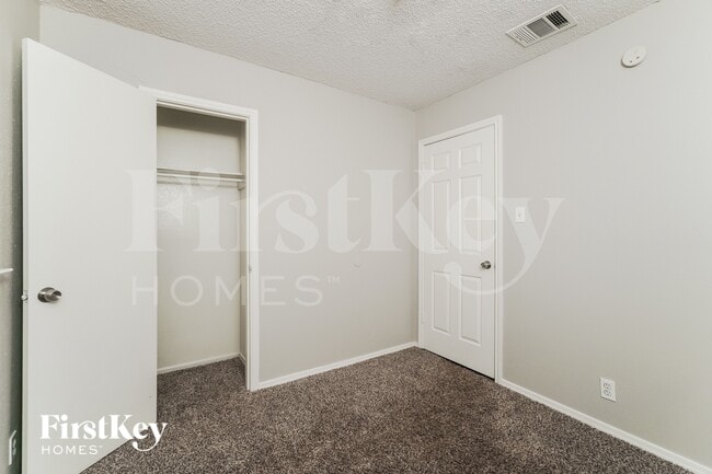 Building Photo - 5934 Burning Sunrise Dr