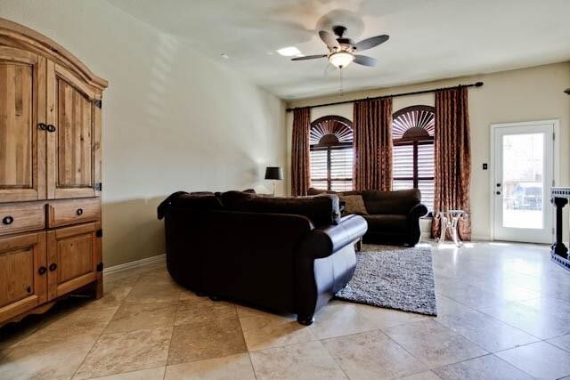 Building Photo - 6352 Rolling Hill Rd