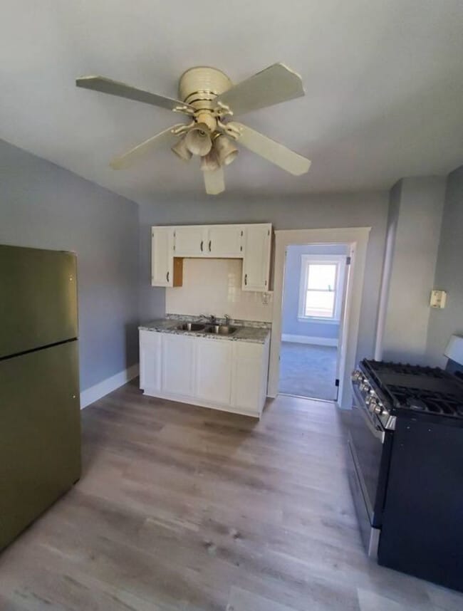 Building Photo - 7126 Camden Ave